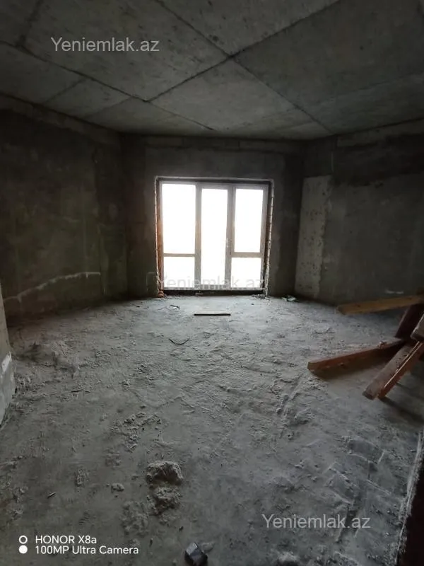 Satılır 5 otaqlı yeni tikili 203 m²