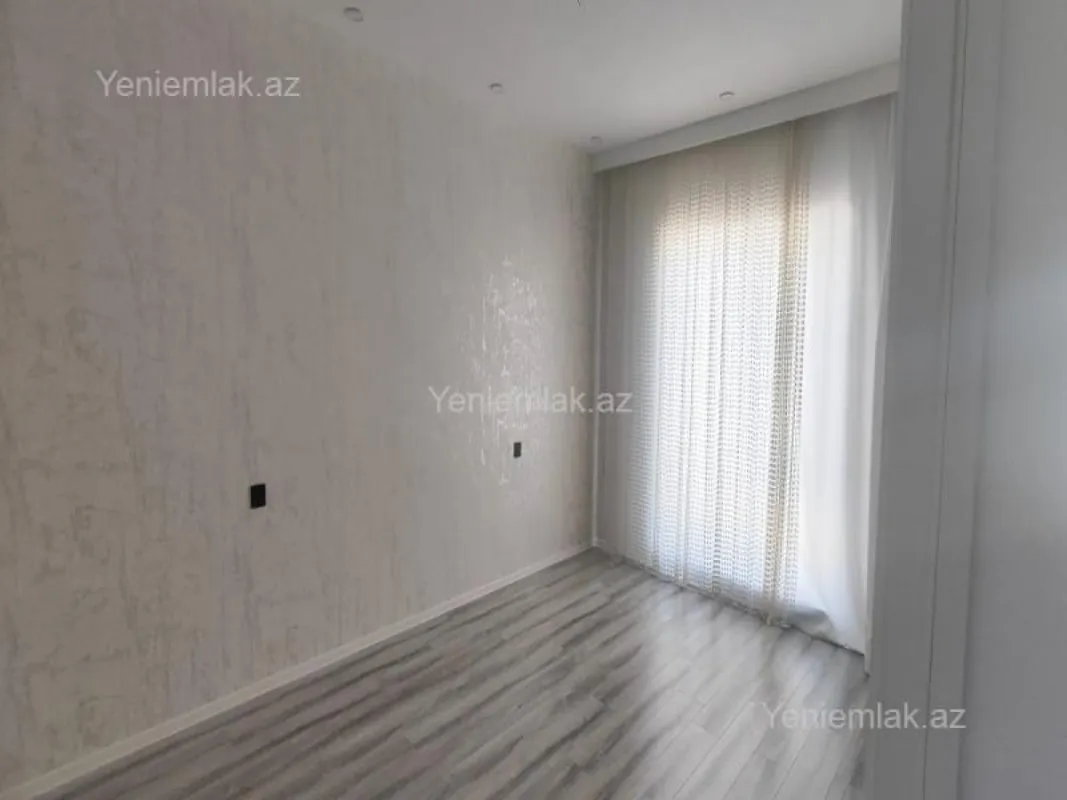 Satılır 5 otaqlı həyət evi 150 m²