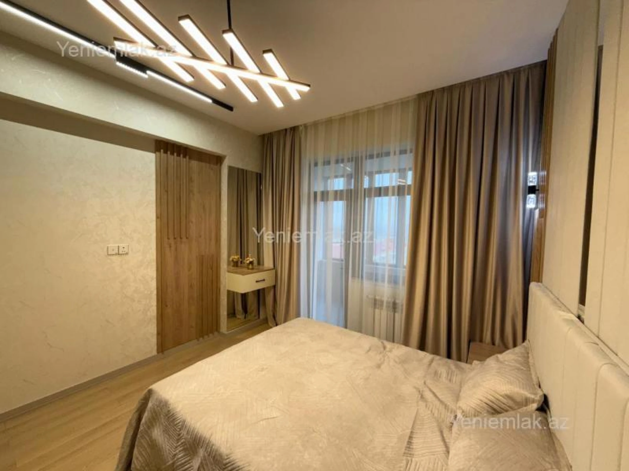 Satılır 2 otaqlı yeni tikili 65 m²