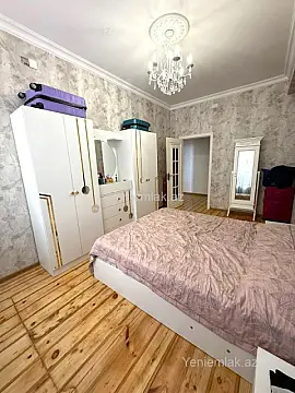 Satılır 3 otaqlı yeni tikili 80 m²