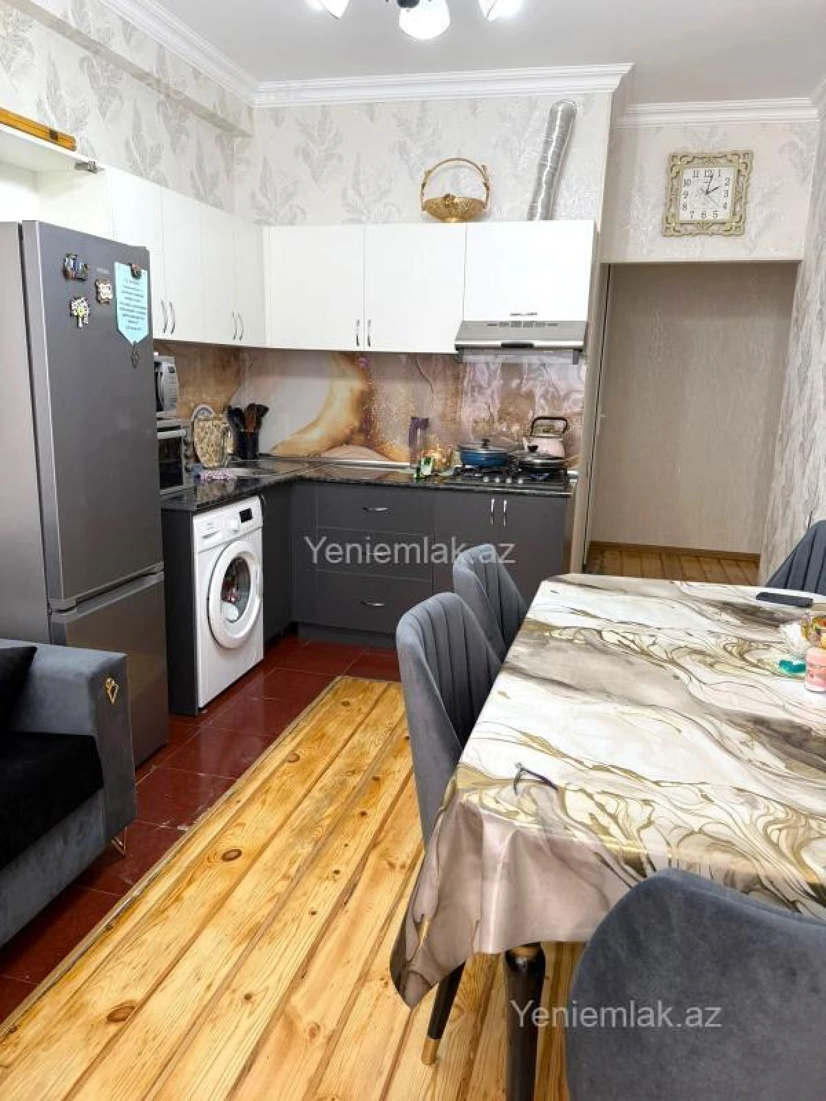 Satılır 3 otaqlı yeni tikili 80 m²