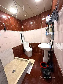 Satılır 3 otaqlı yeni tikili 80 m²