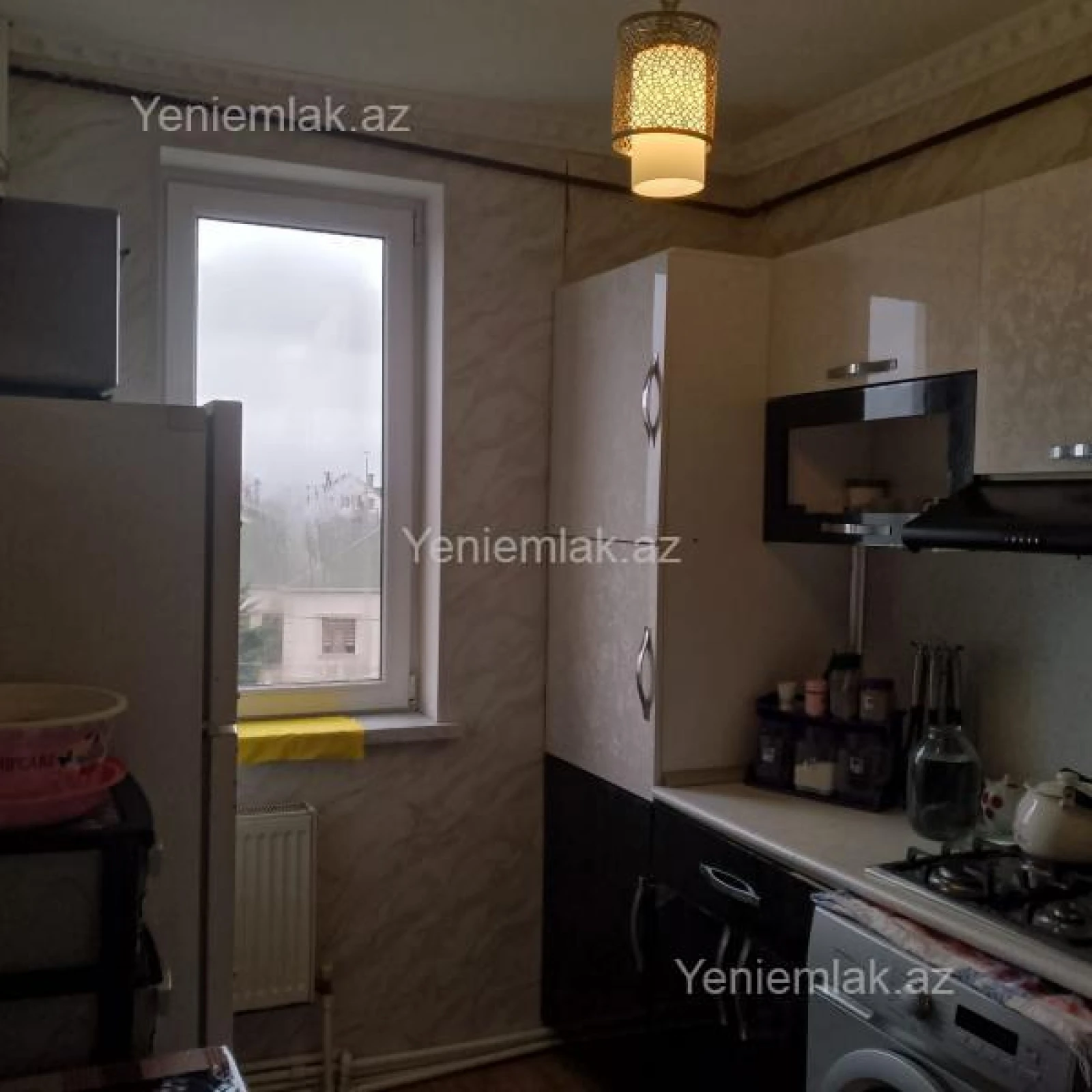 Satılır 2 otaqlı köhnə tikili 57 m²