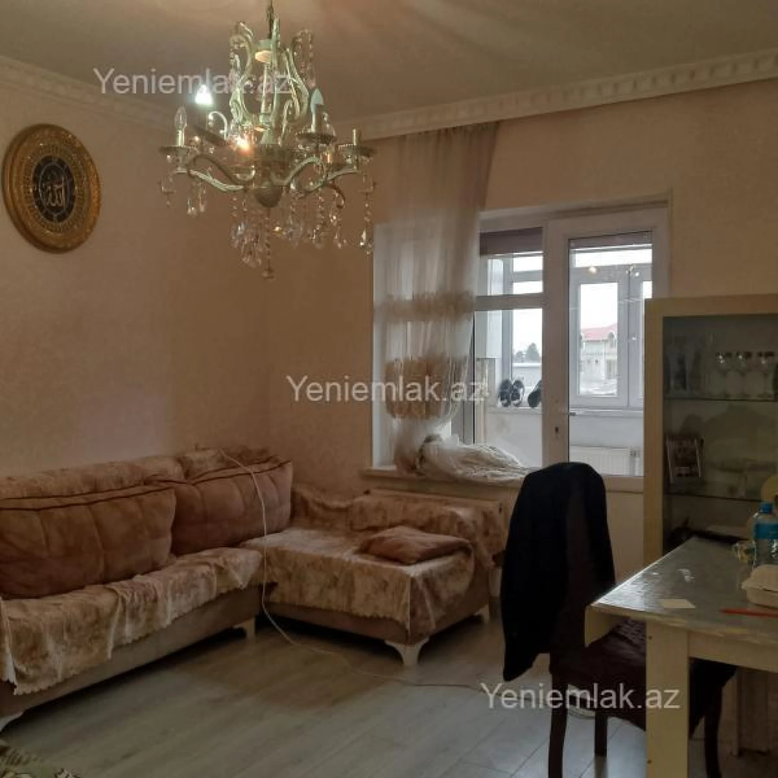 Satılır 2 otaqlı köhnə tikili 57 m²