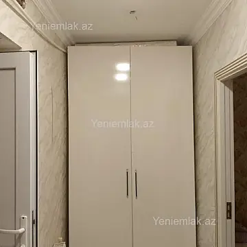 Satılır 2 otaqlı köhnə tikili 57 m²