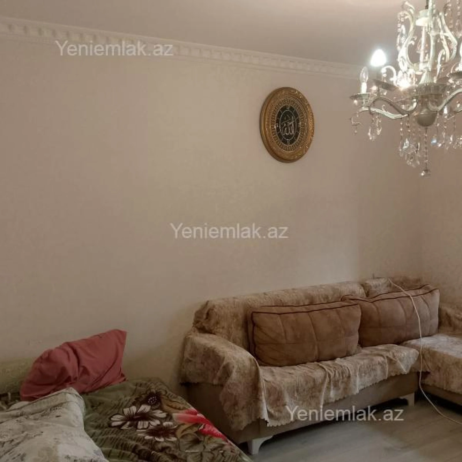 Satılır 2 otaqlı köhnə tikili 57 m²