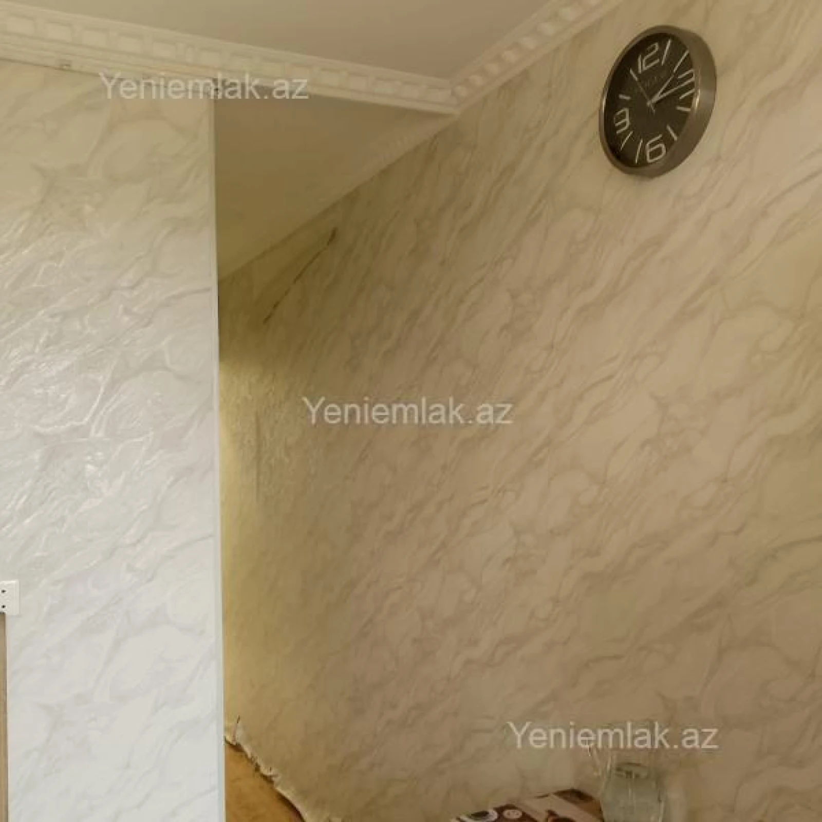 Satılır 2 otaqlı köhnə tikili 57 m²