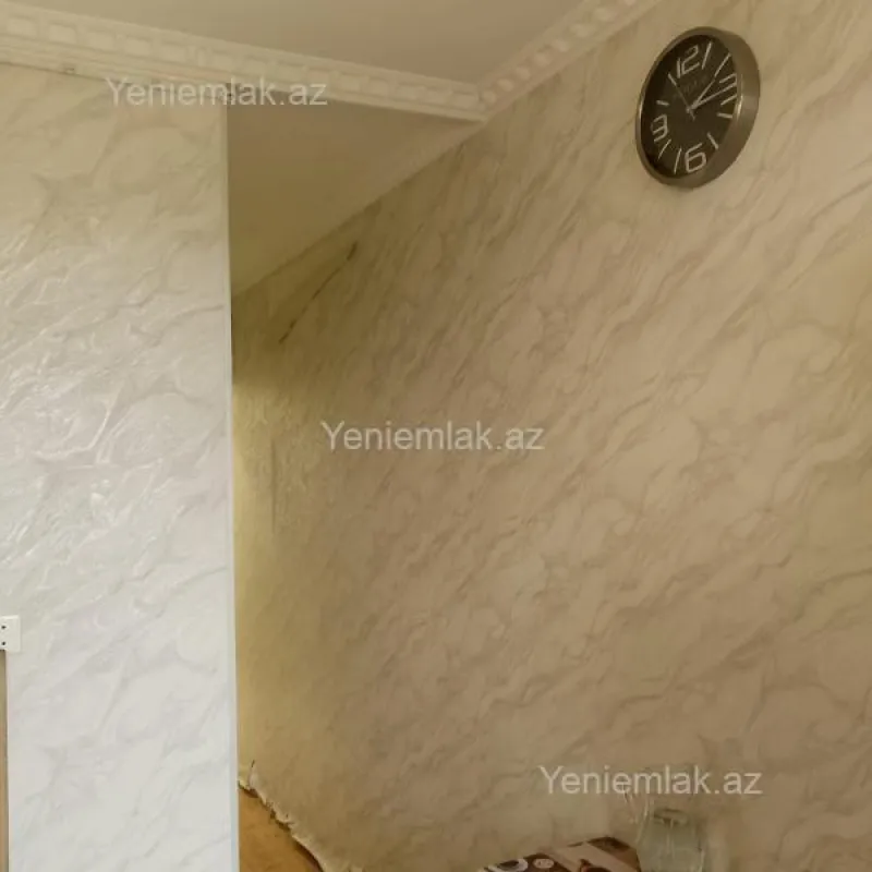 Satılır 2 otaqlı köhnə tikili 57 m²