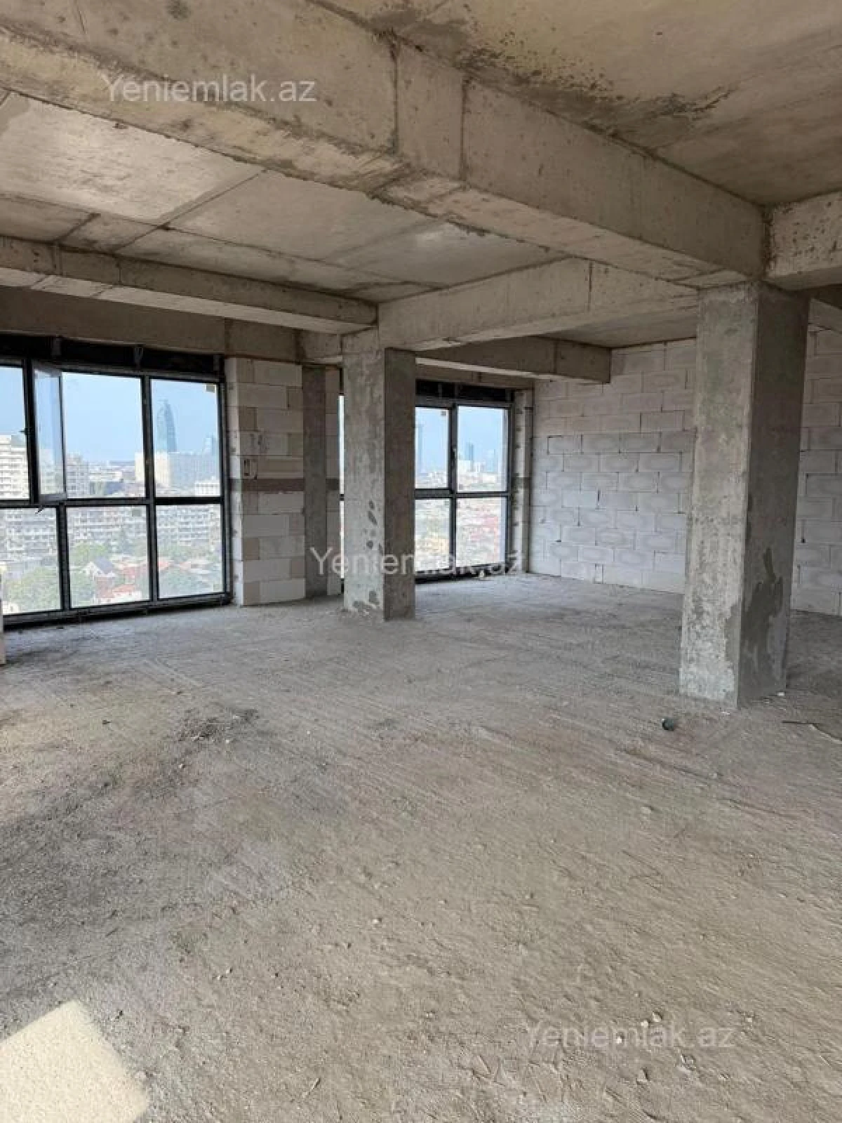 Satılır 3 otaqlı yeni tikili 127 m²