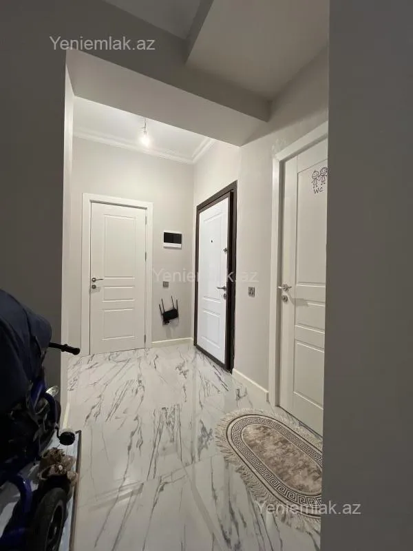 Satılır 3 otaqlı yeni tikili 102 m²