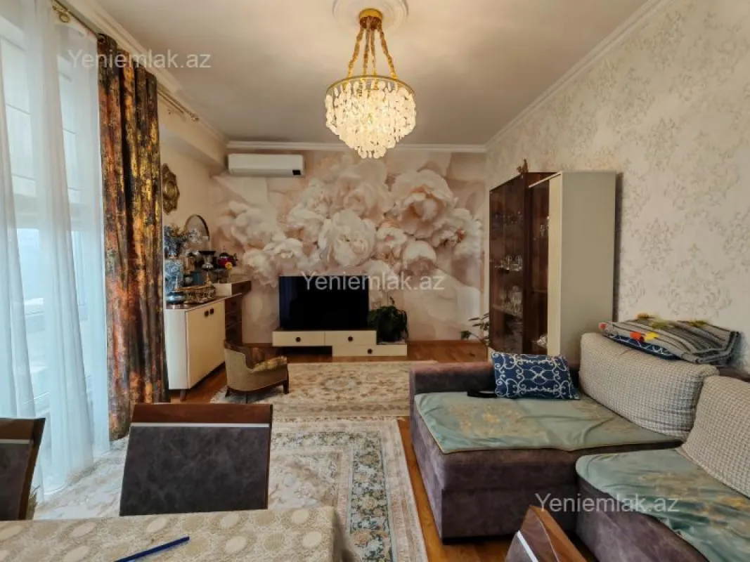 Satılır 3 otaqlı yeni tikili 90 m²