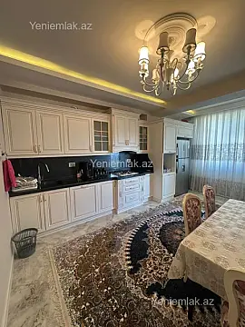 Satılır 5 otaqlı yeni tikili 175 m²