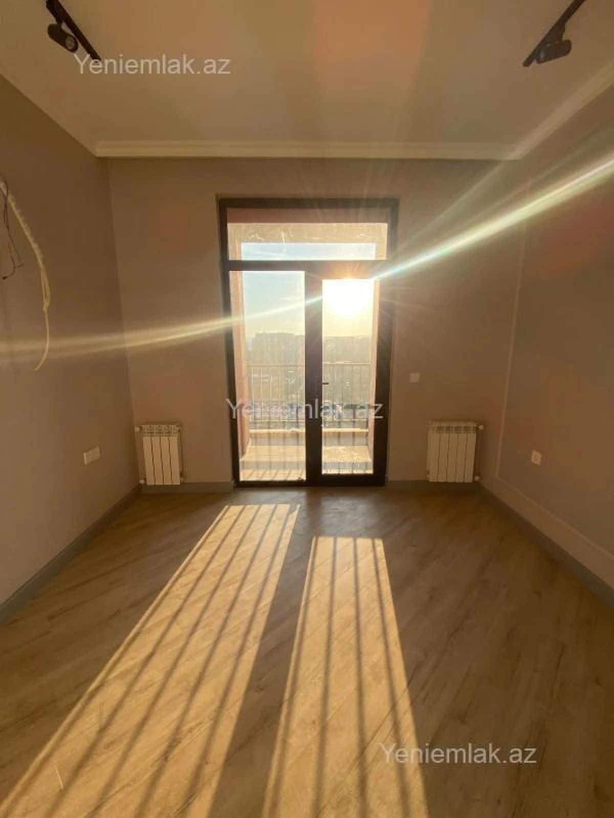 Satılır 2 otaqlı yeni tikili 65 m²