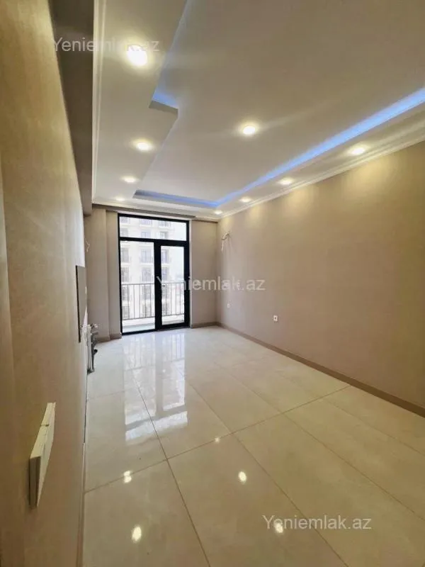 Satılır 2 otaqlı yeni tikili 65 m²
