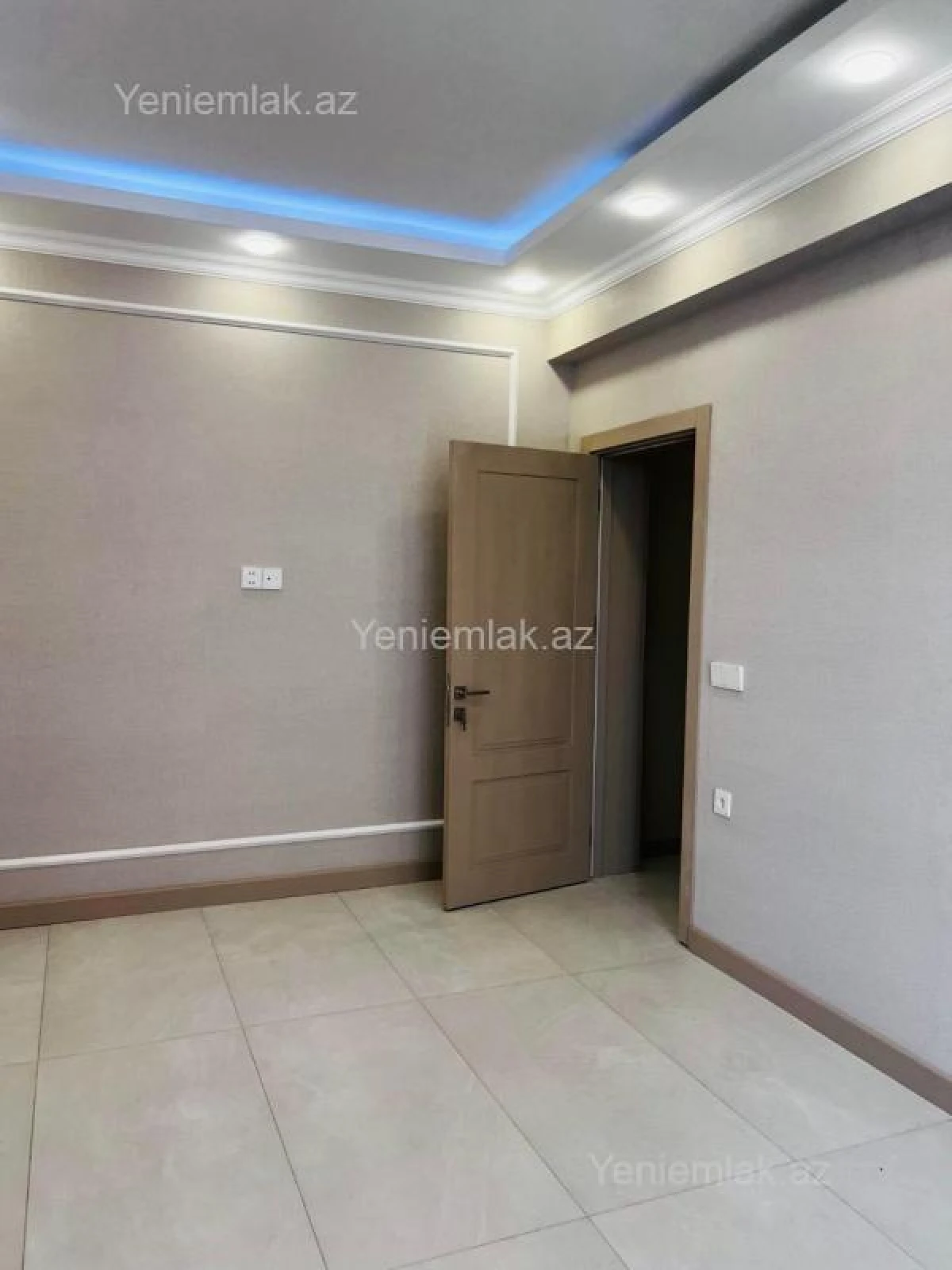 Satılır 2 otaqlı yeni tikili 65 m²