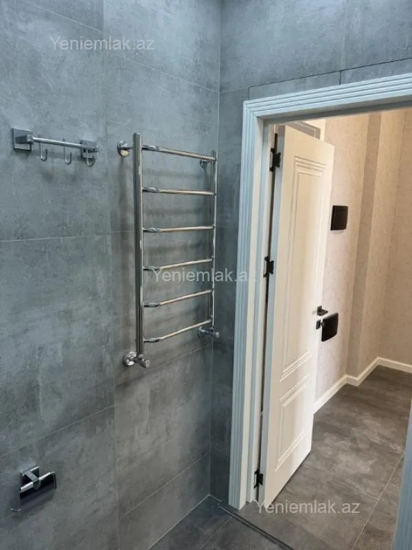 Satılır 2 otaqlı yeni tikili 61 m²