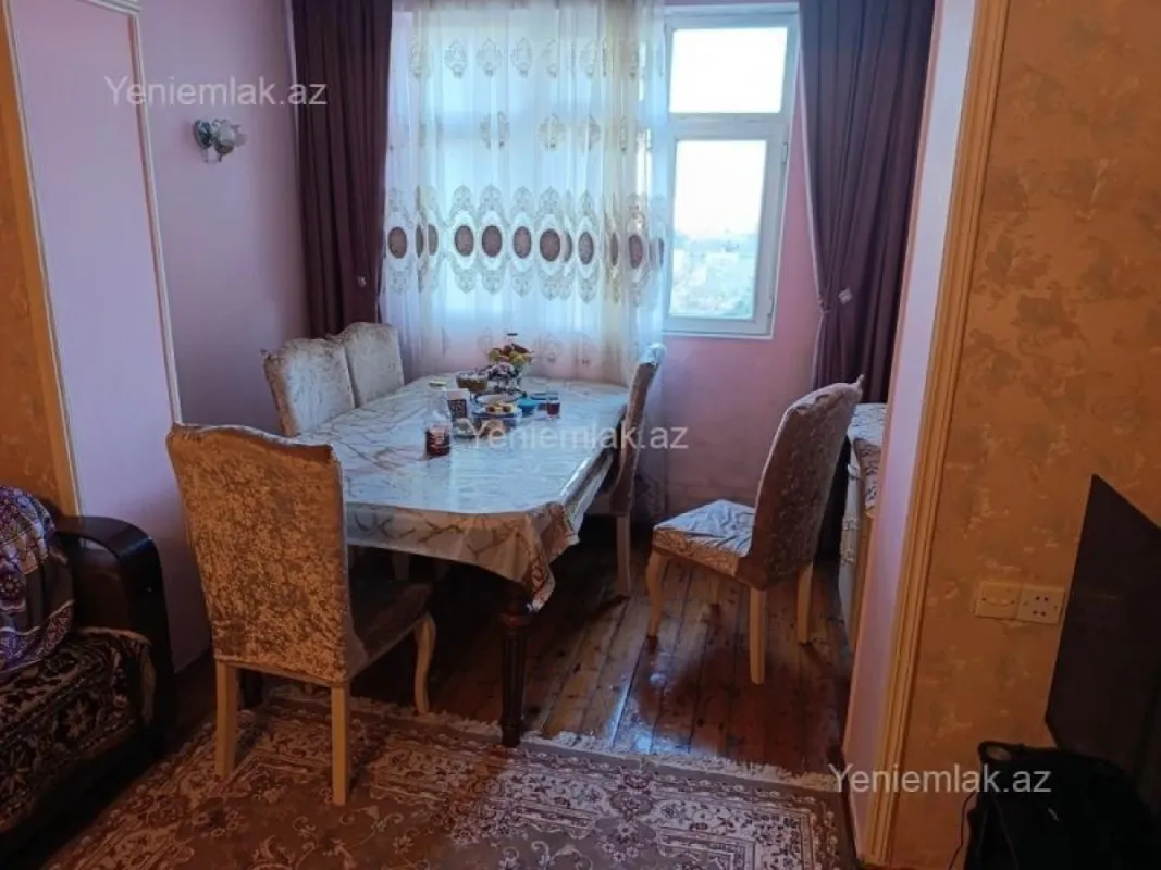 Satılır 3 otaqlı köhnə tikili 78 m²