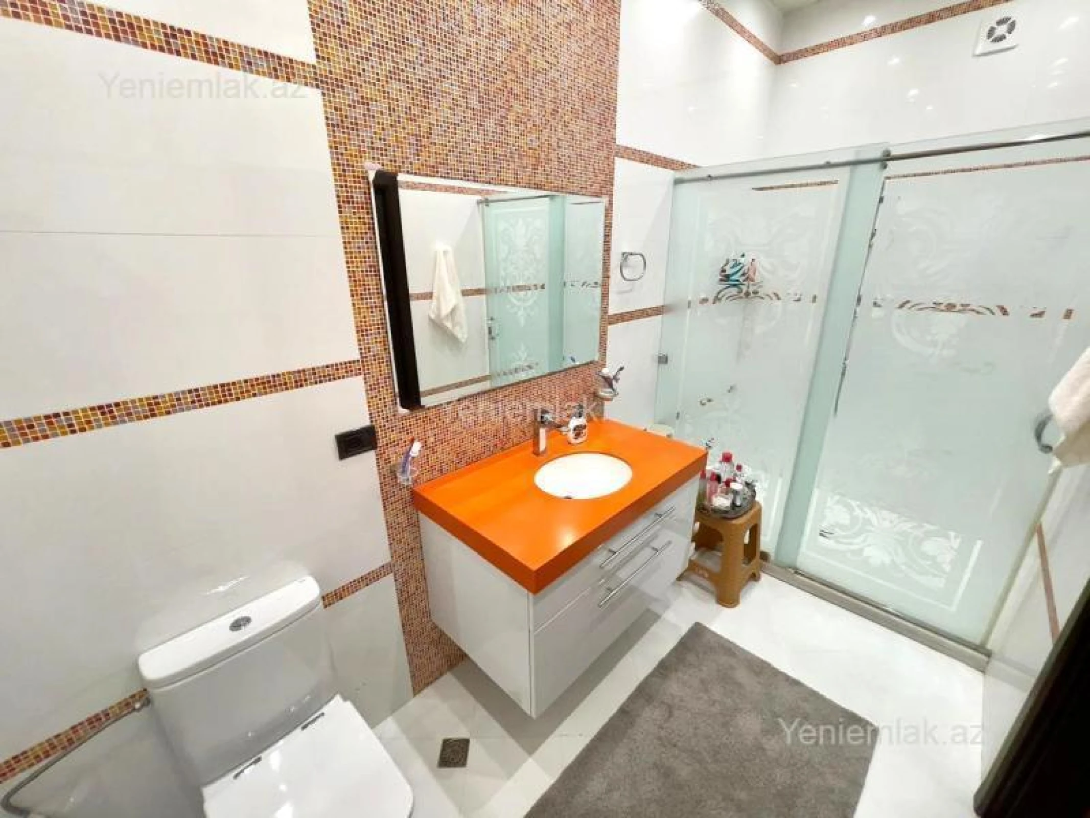 Satılır 4 otaqlı yeni tikili 225 m²