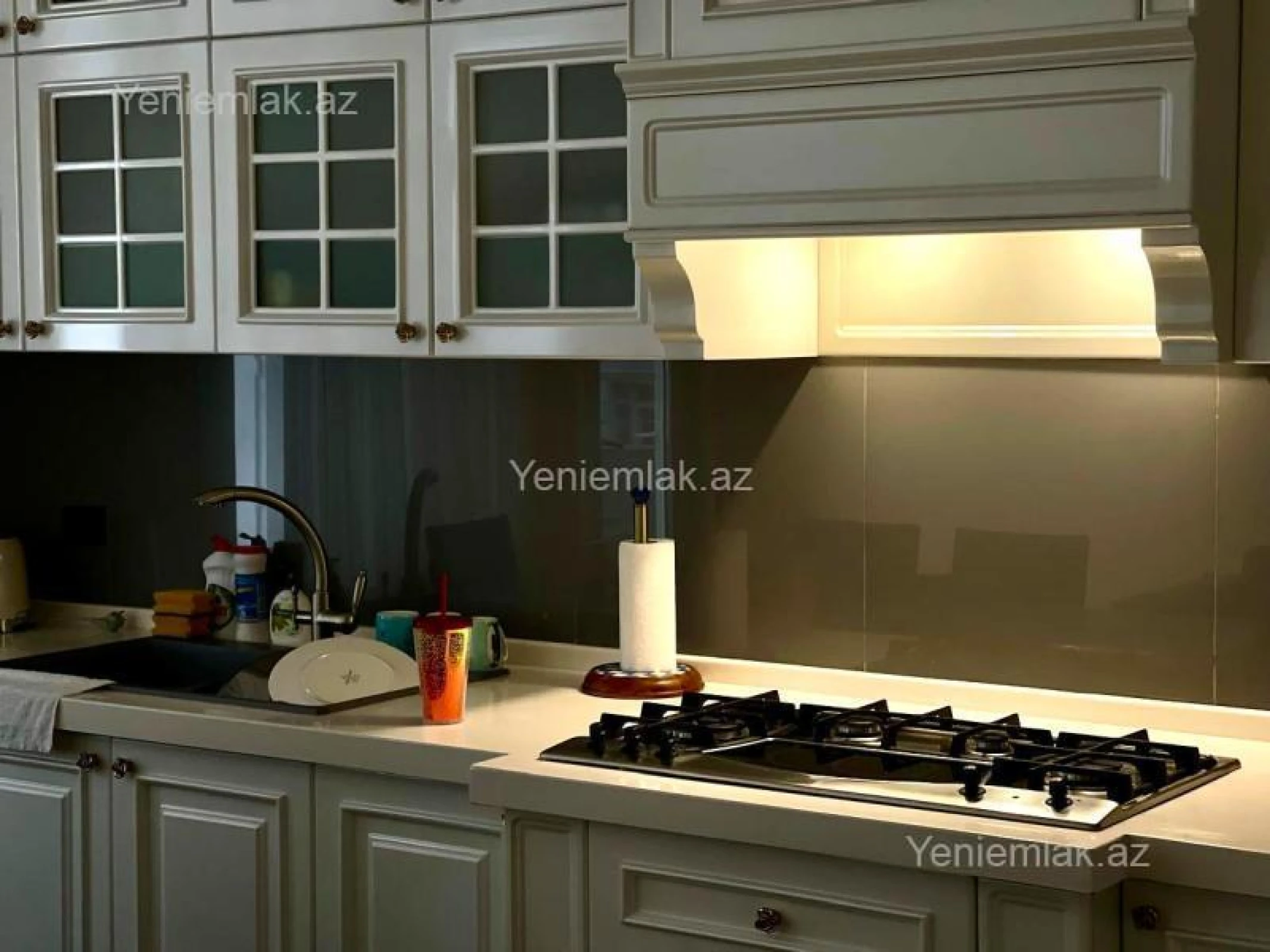 Satılır 4 otaqlı yeni tikili 225 m²