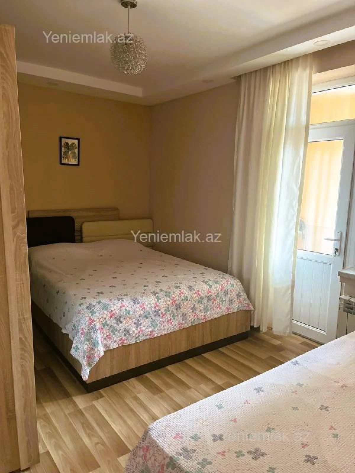 Satılır 2 otaqlı köhnə tikili 70 m²
