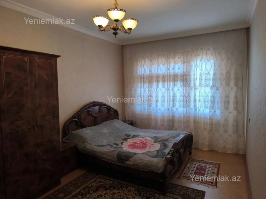 Satılır 3 otaqlı köhnə tikili 75 m²