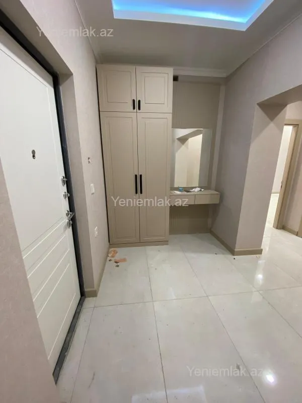 Satılır 2 otaqlı yeni tikili 65 m²