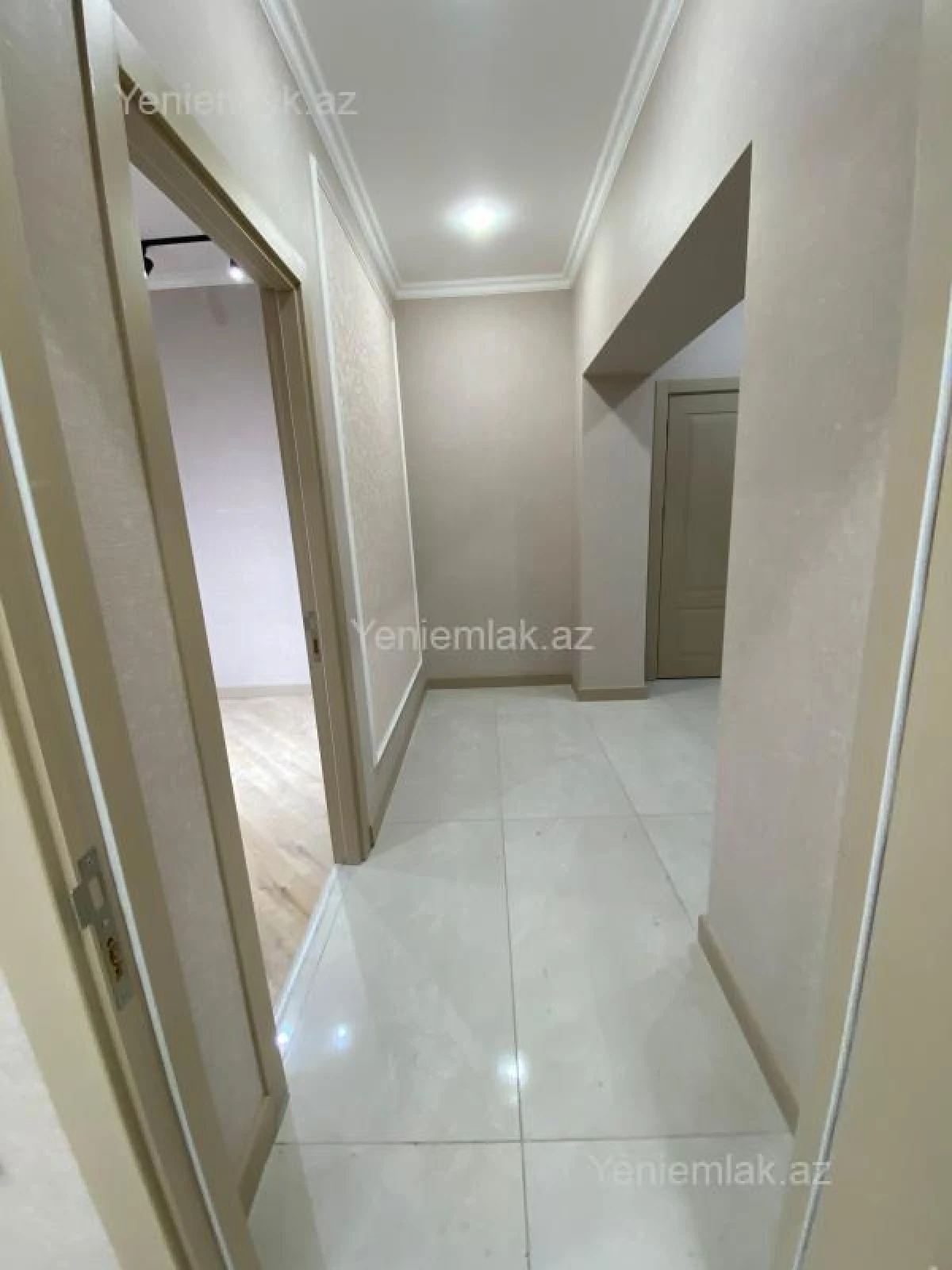 Satılır 2 otaqlı yeni tikili 65 m²