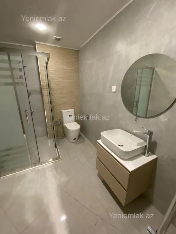 Satılır 2 otaqlı yeni tikili 65 m²