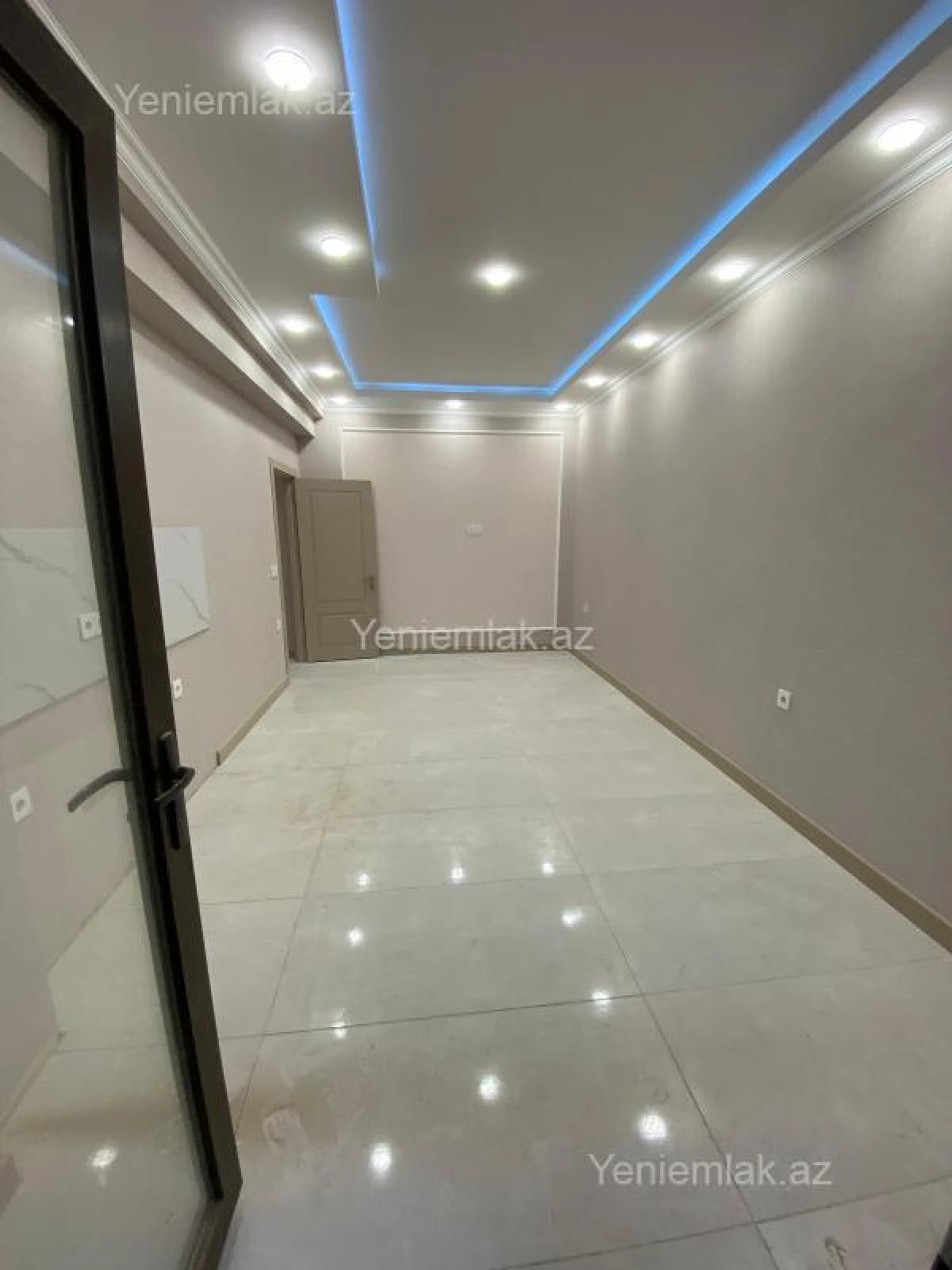 Satılır 2 otaqlı yeni tikili 65 m²