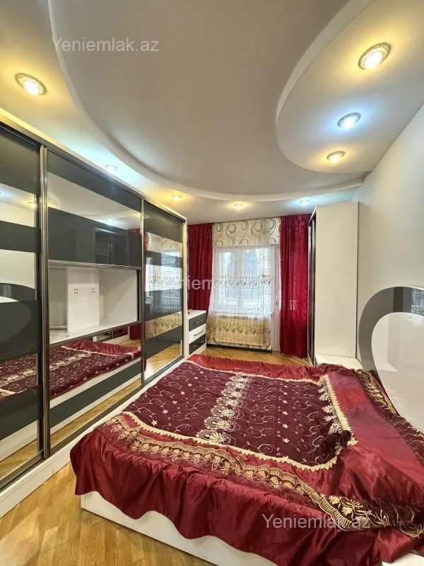 Satılır 3 otaqlı köhnə tikili 80 m²