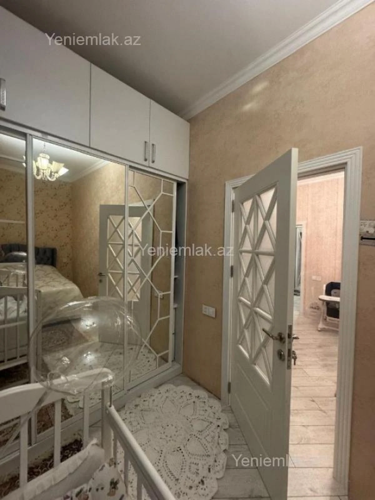 Satılır 2 otaqlı köhnə tikili 55 m²