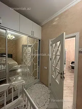 Satılır 2 otaqlı köhnə tikili 55 m²