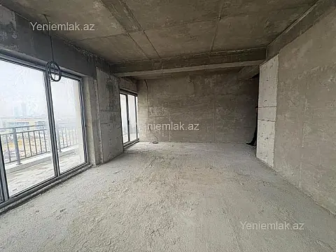 Satılır 4 otaqlı yeni tikili 163 m²