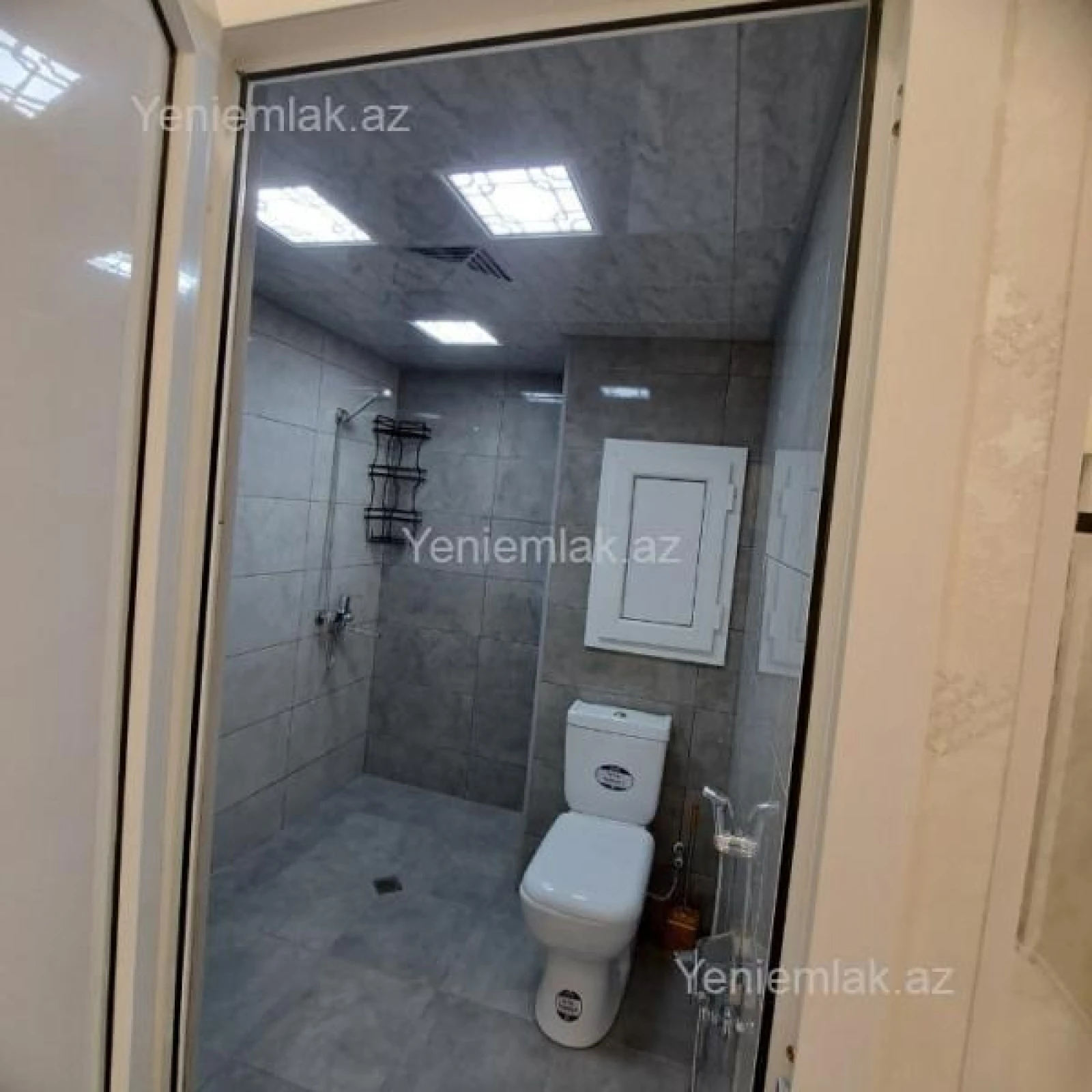 Satılır 2 otaqlı köhnə tikili 45 m²