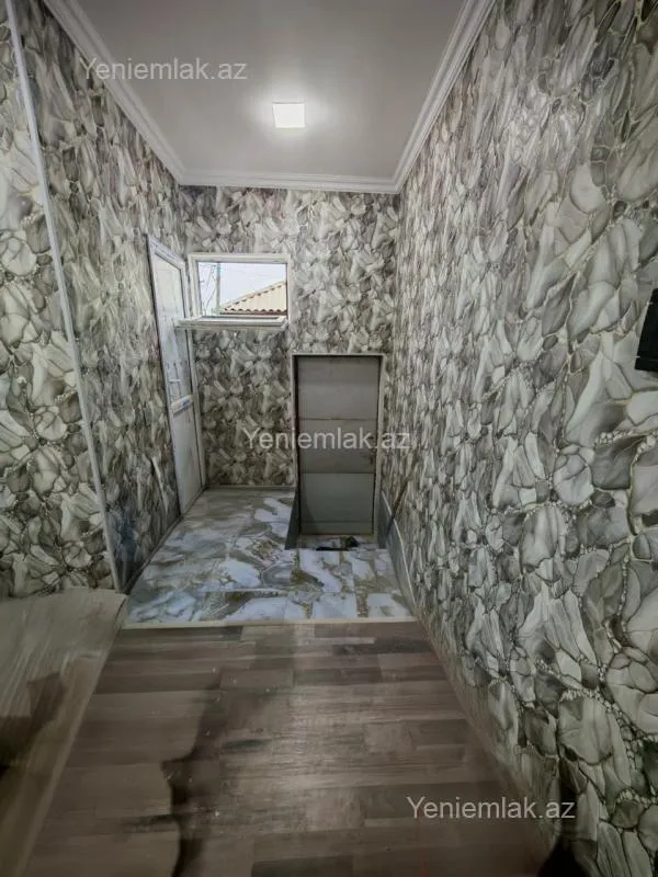 Satılır 2 otaqlı həyət evi 60 m²
