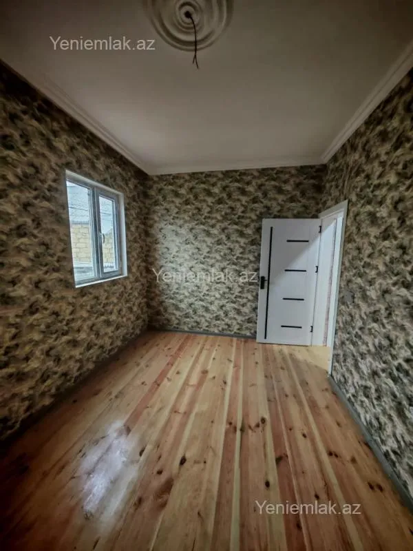 Satılır 2 otaqlı həyət evi 60 m²