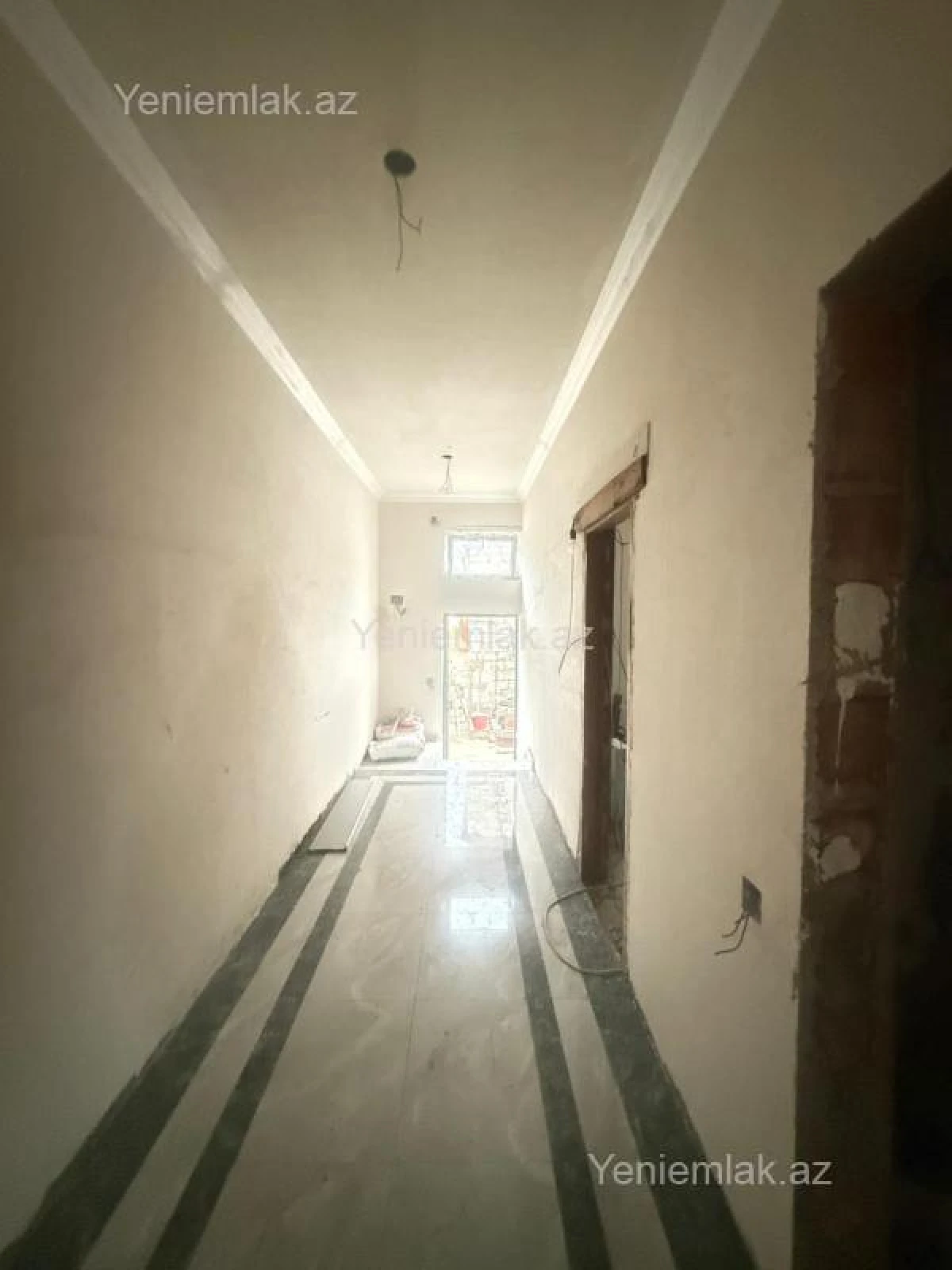 Satılır 2 otaqlı həyət evi 70 m²