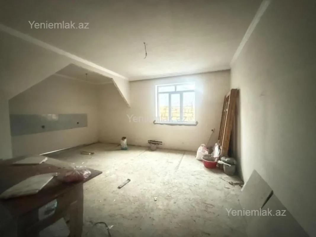 Satılır 2 otaqlı həyət evi 70 m²