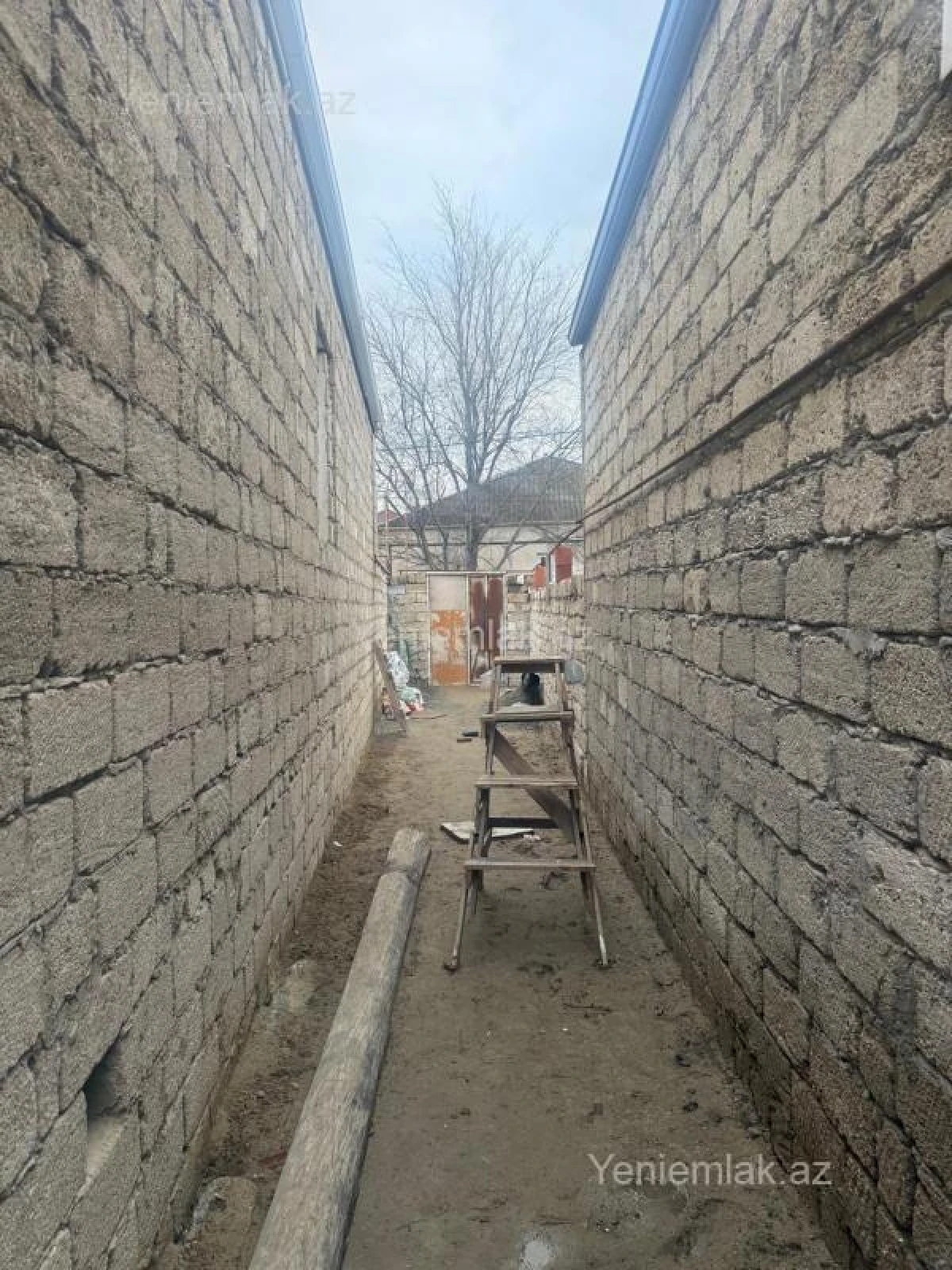 Satılır 2 otaqlı həyət evi 70 m²