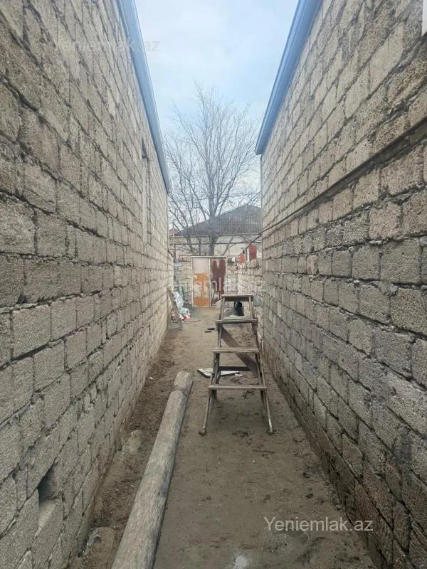 Satılır 2 otaqlı həyət evi 70 m²