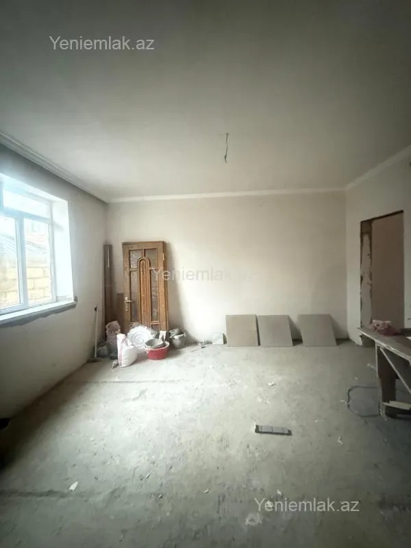 Satılır 2 otaqlı həyət evi 70 m²
