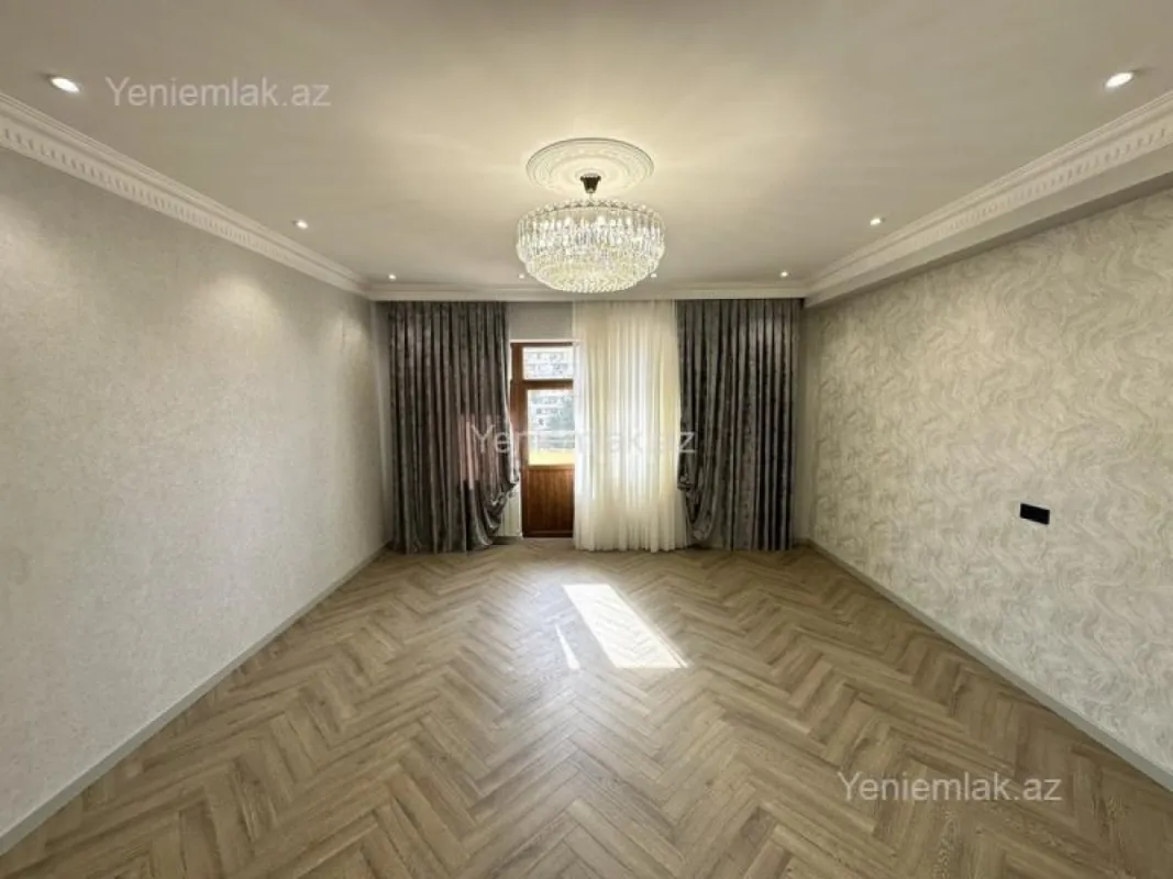 Satılır 3 otaqlı yeni tikili 150 m²