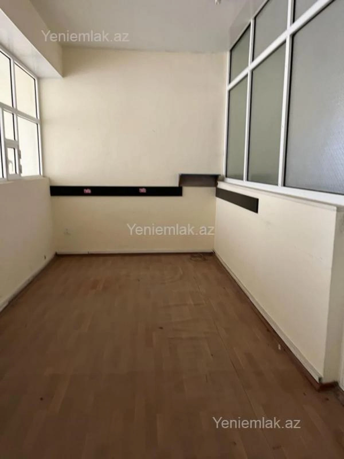 Satılır obyekt 635 m²
