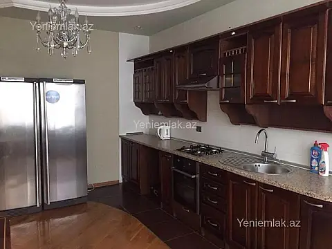 Satılır 3 otaqlı yeni tikili 166 m²