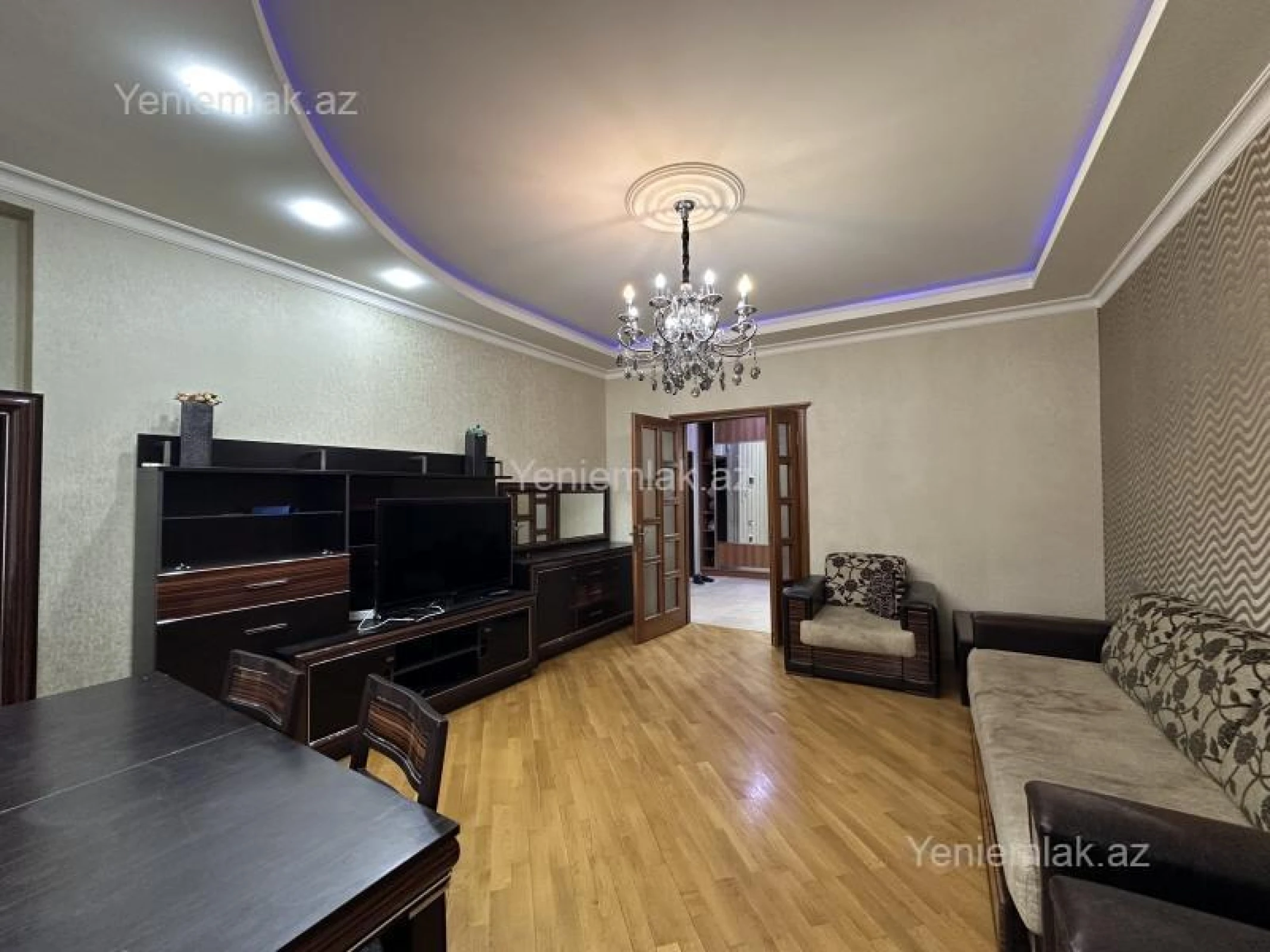 Satılır 2 otaqlı yeni tikili 88 m²