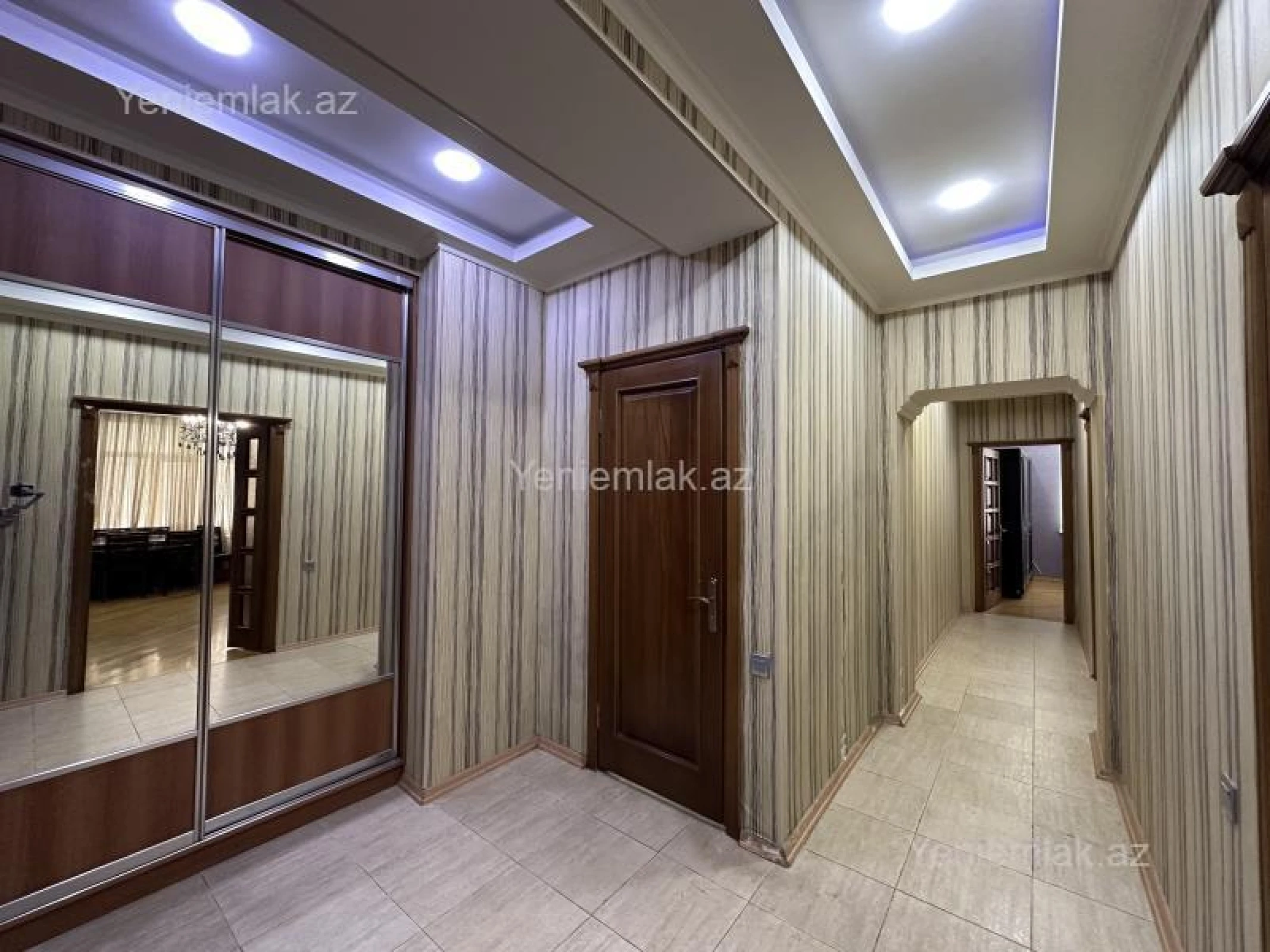 Satılır 2 otaqlı yeni tikili 88 m²