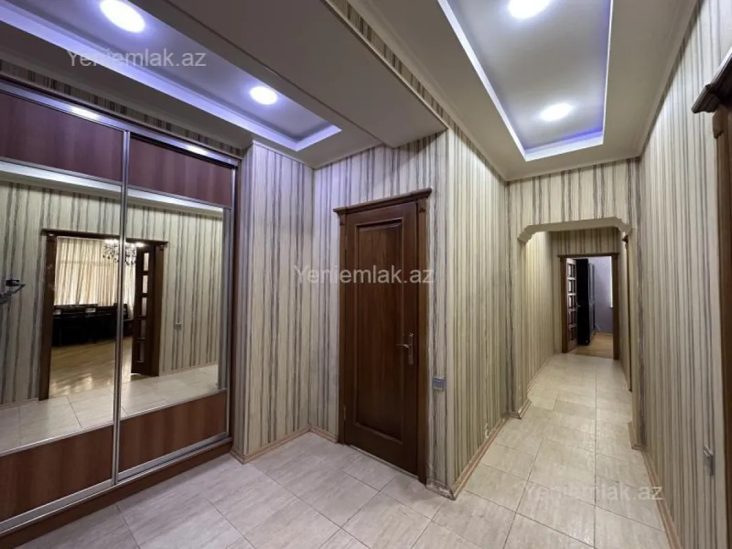 Satılır 2 otaqlı yeni tikili 88 m²