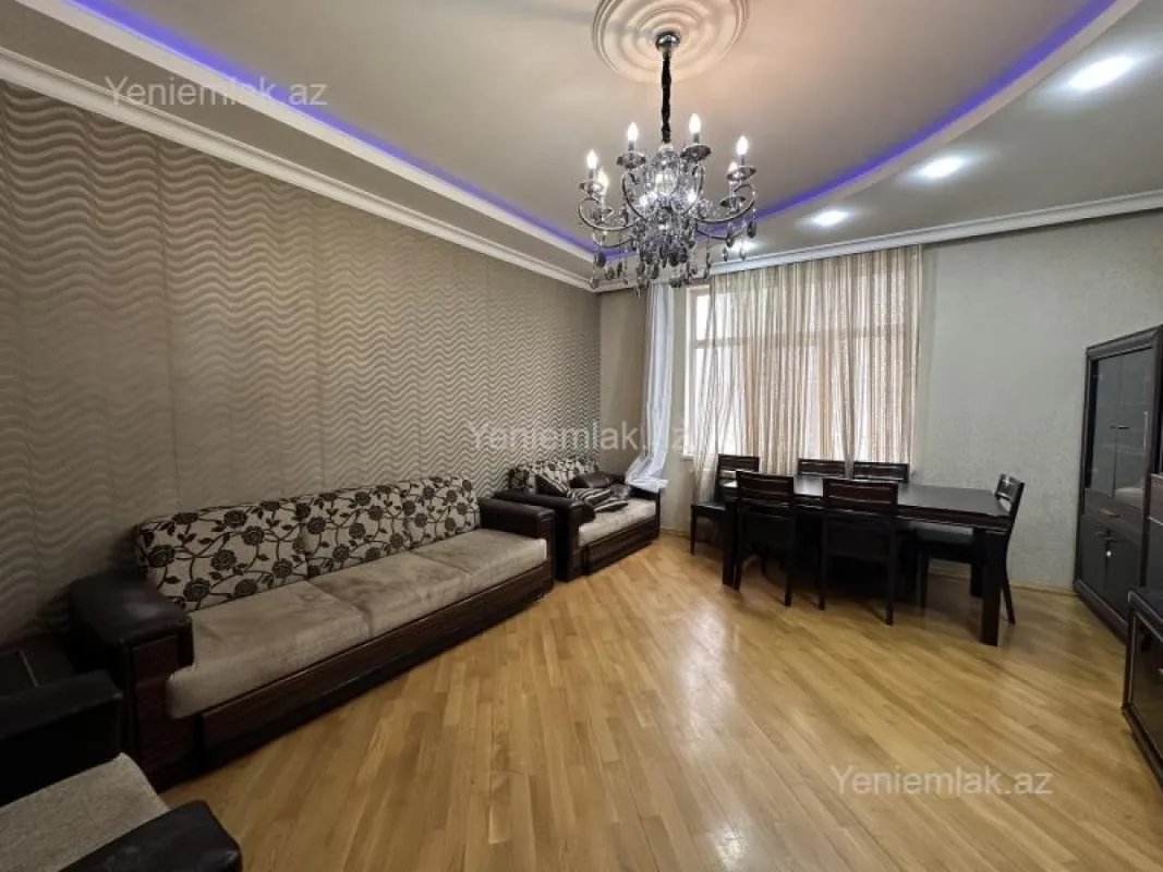Satılır 2 otaqlı yeni tikili 88 m²