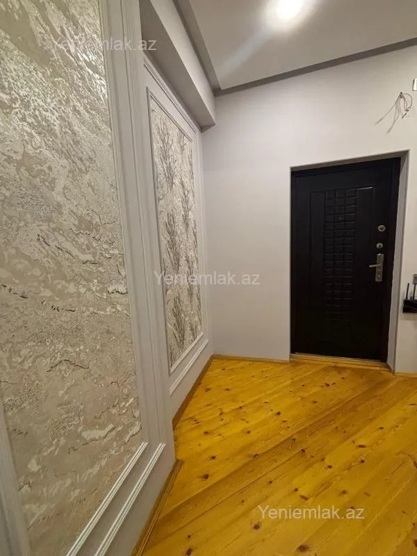 Satılır 2 otaqlı yeni tikili 70 m²