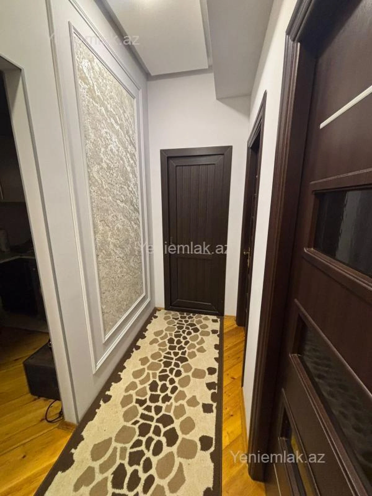 Satılır 2 otaqlı yeni tikili 70 m²